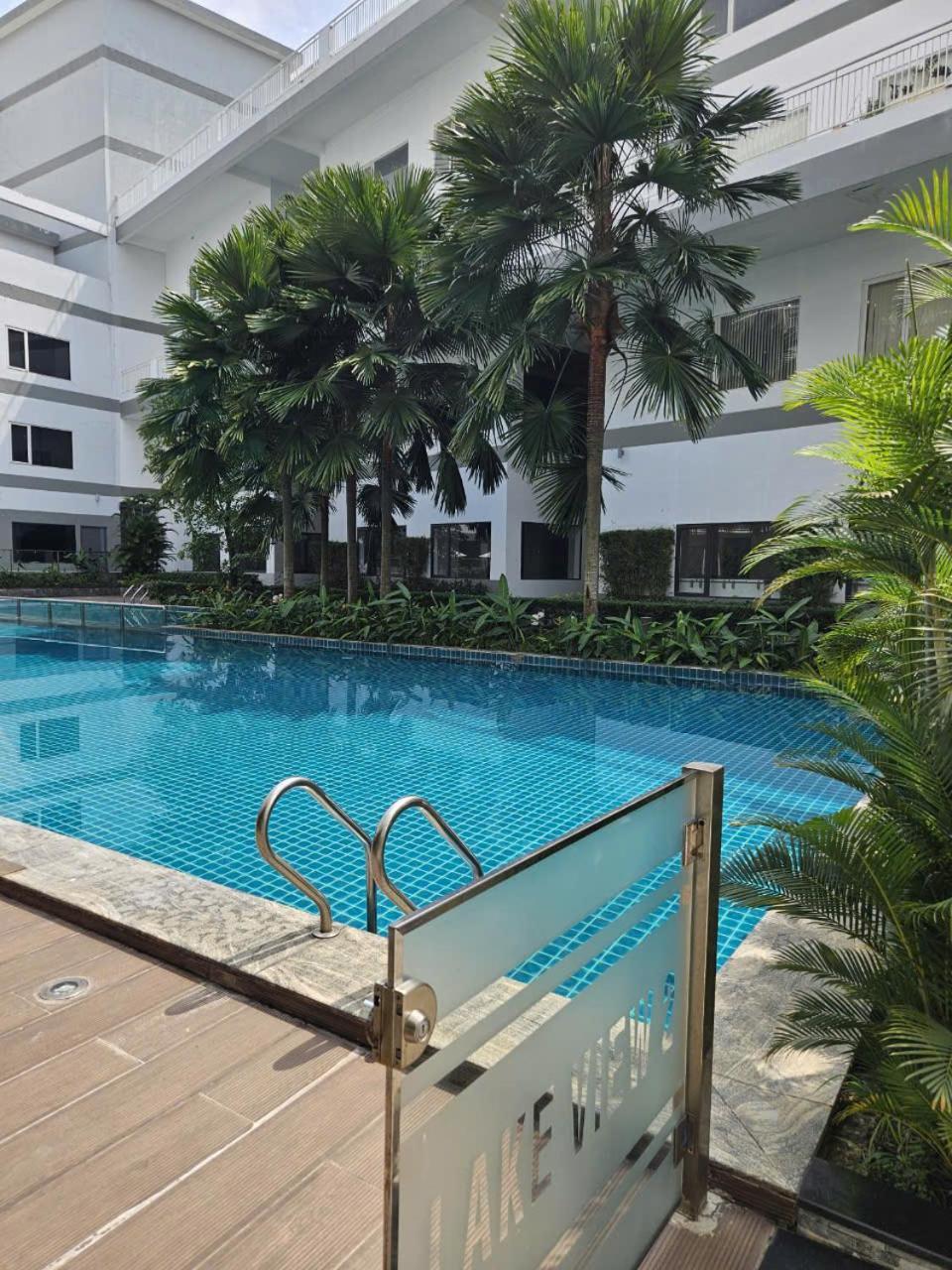 Lakeview 2, Thu Thiem - Rory's * TP. Hồ Chí Minh